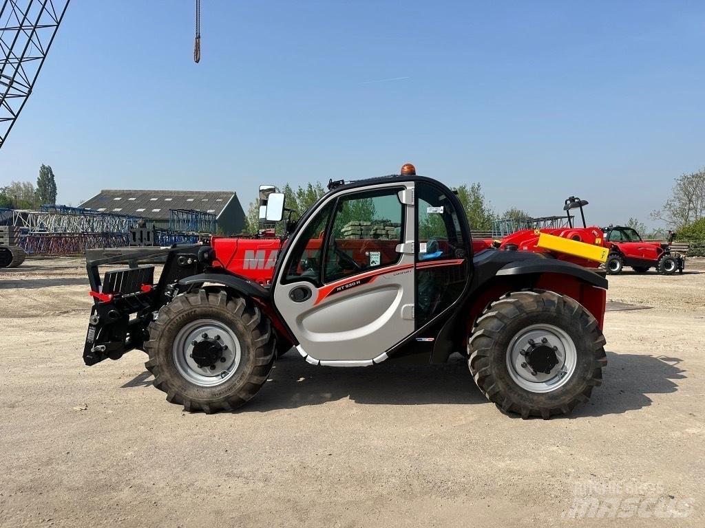 Manitou MT 930 伸縮臂操作車