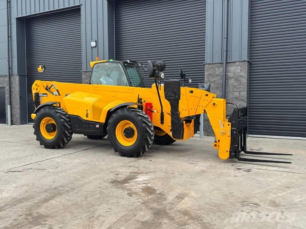 JCB 540-200 伸縮臂操作車