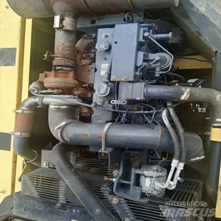 Komatsu 300 履帶式 挖土機/掘鑿機/挖掘機