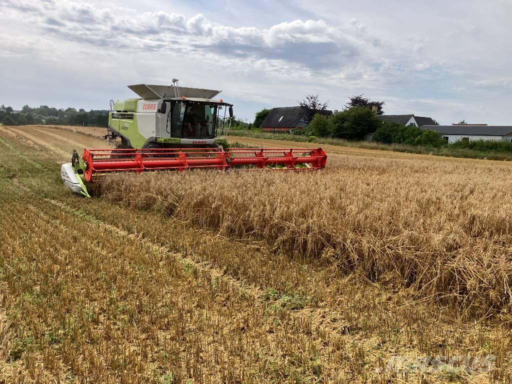 CLAAS Lexion 760 聯合收穫機