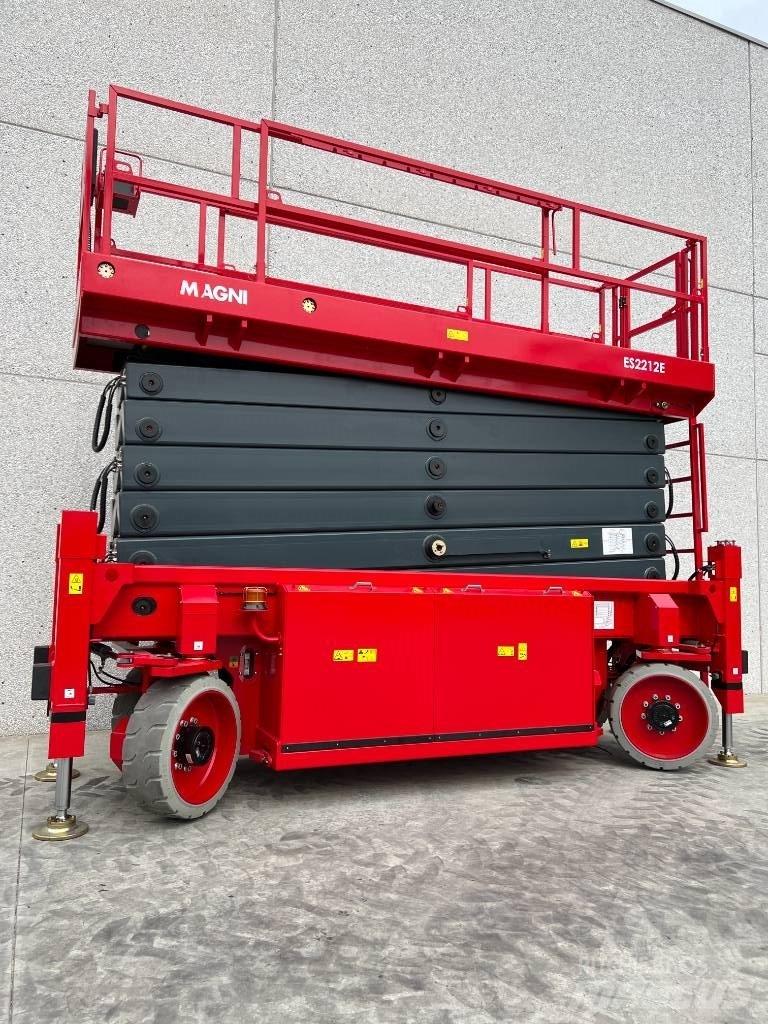 Magni ES2212E 剪式升降機
