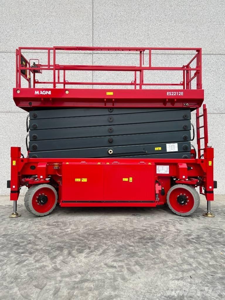 Magni ES2212E 剪式升降機