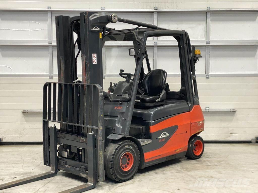 Linde E30-01 電動堆高機