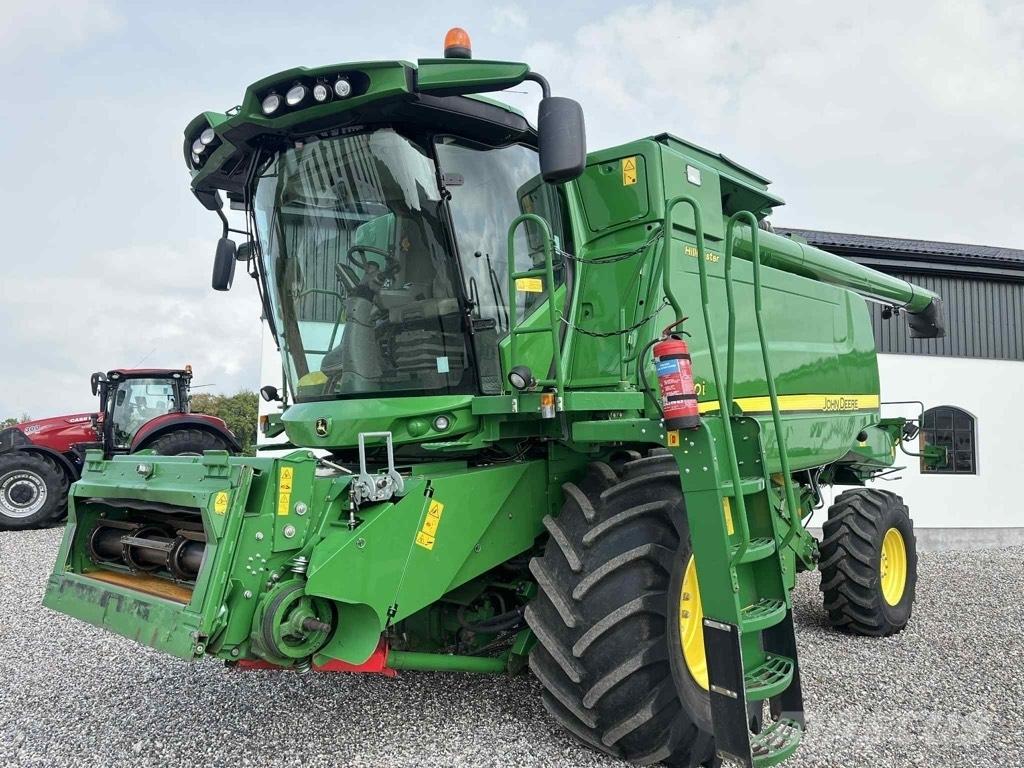 John Deere T 670 i 聯合收穫機