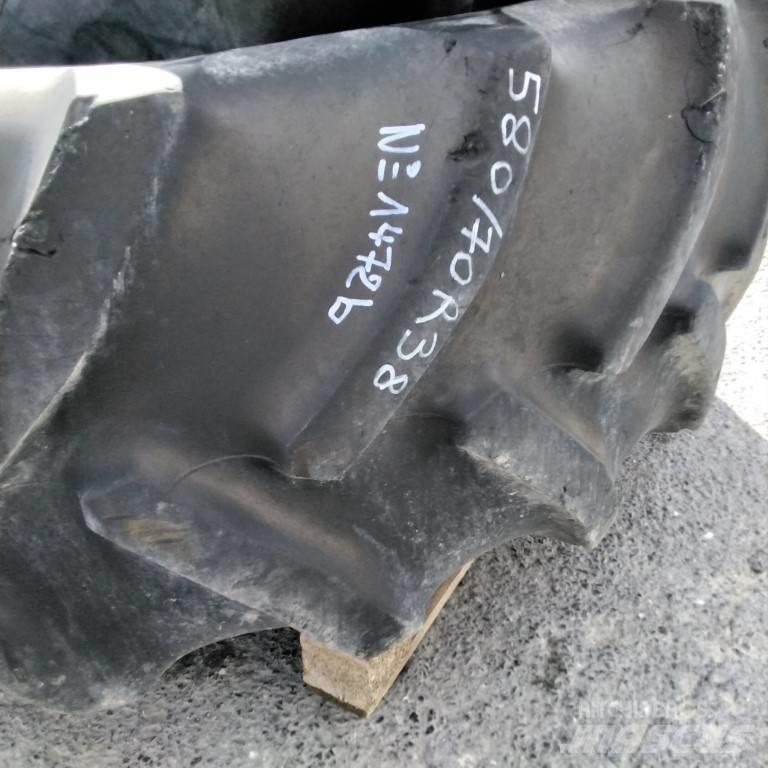 Goodyear 580/70R38 輪胎、車輪和輪圈