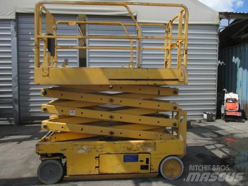 Genie GS 2646 剪式升降機
