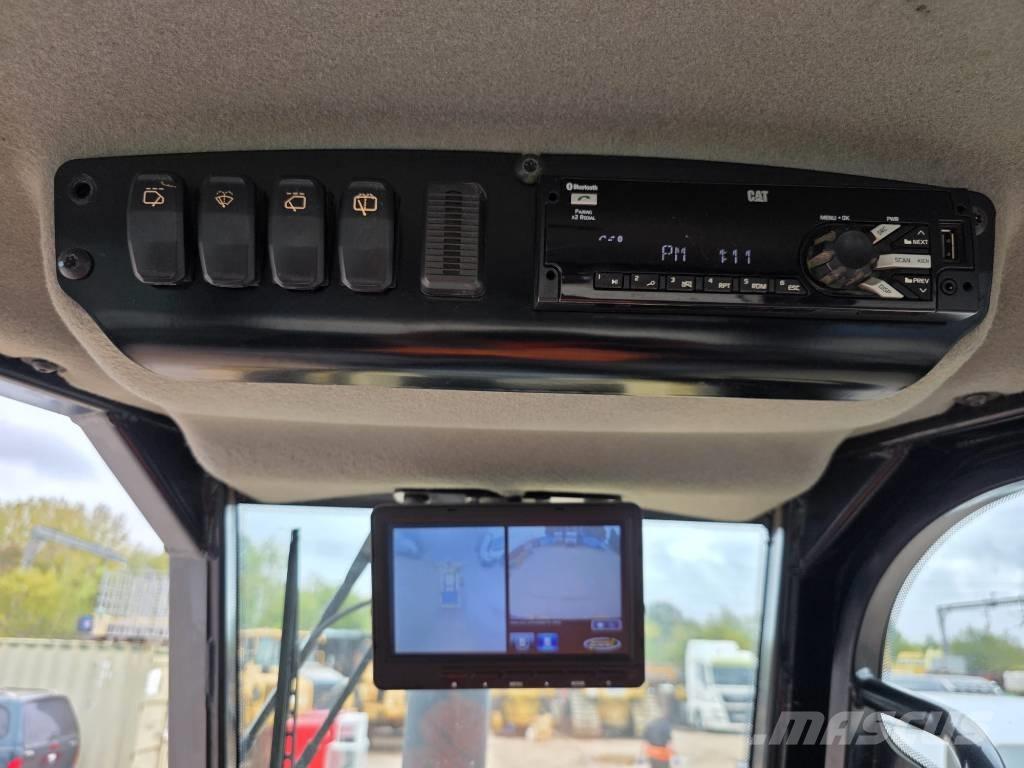 CAT D 5 K 2 LGP 履帶推土機