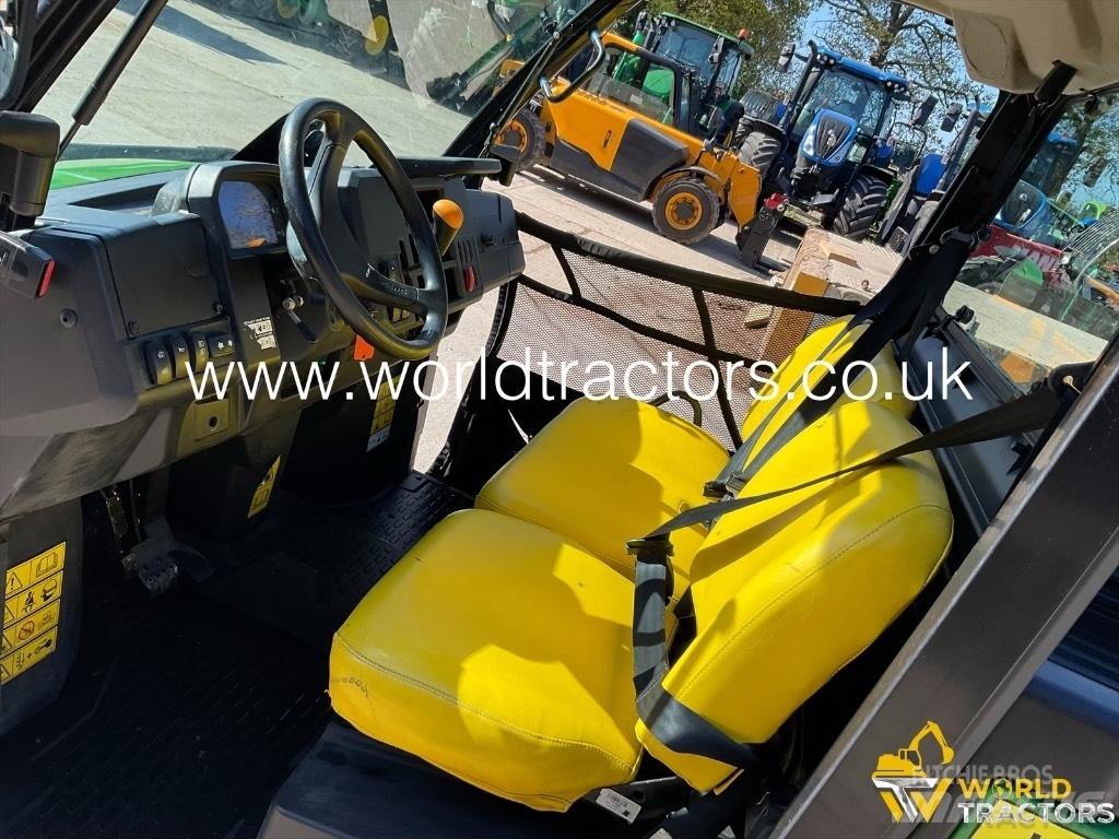 John Deere Gator 多用途機械