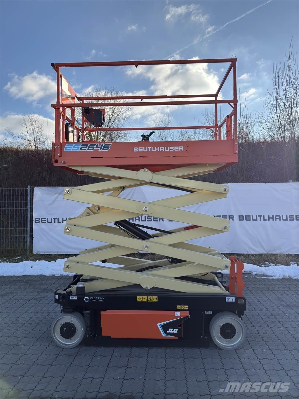 JLG ES2646 剪式升降機