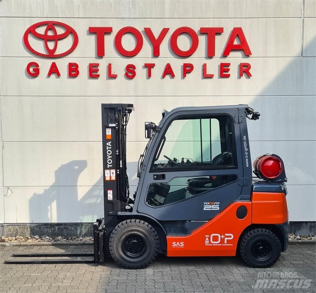 Toyota 02-8FGF25 液化石油氣LPG卡車