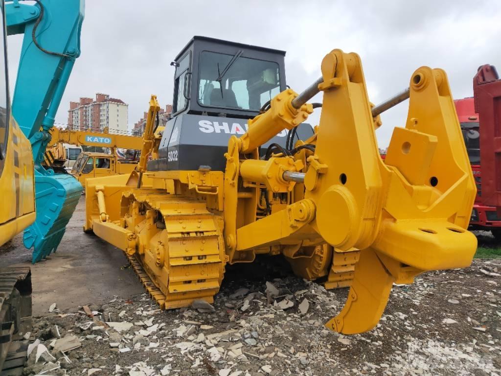 Shantui SD 32 履帶推土機