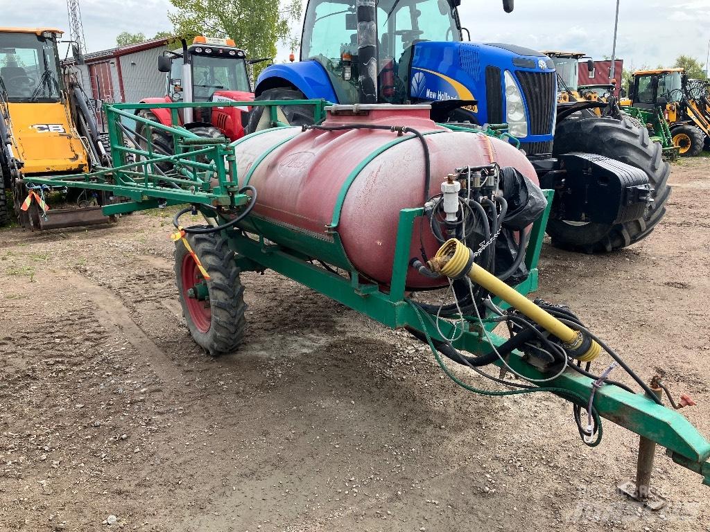 Moteska 16m 牽引式噴霧機