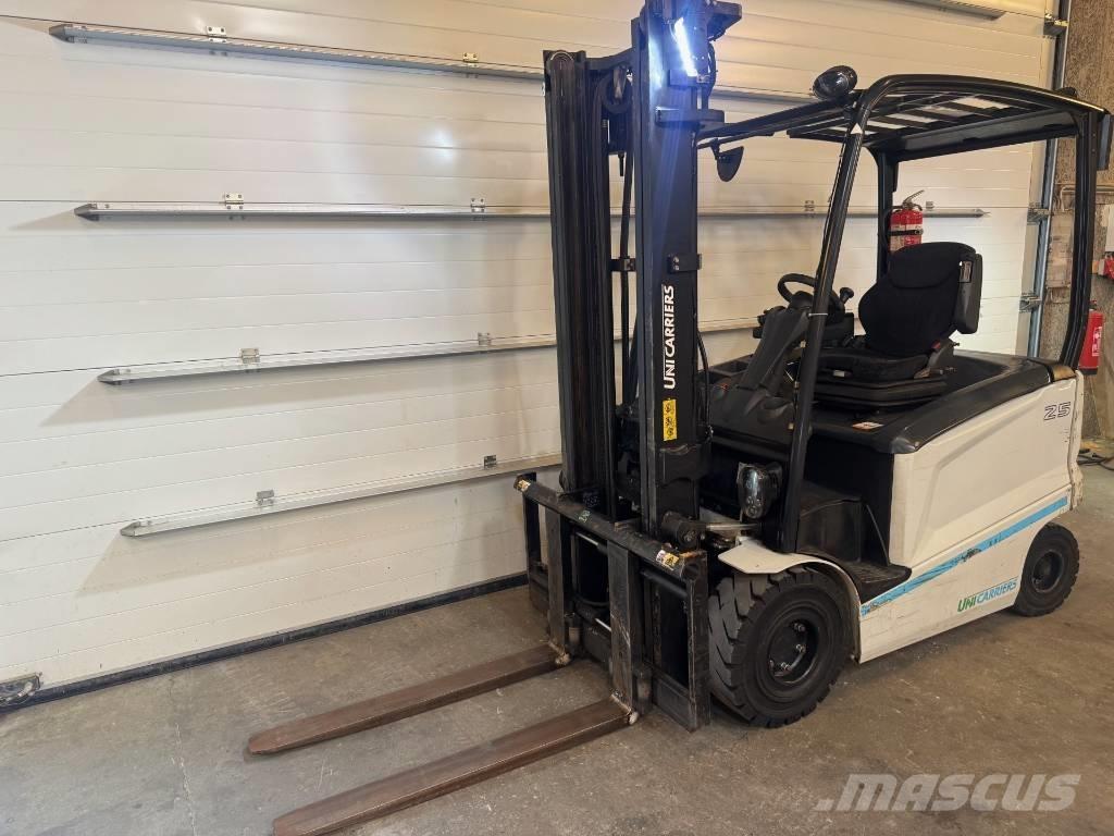 UniCarriers MX 25 電動堆高機