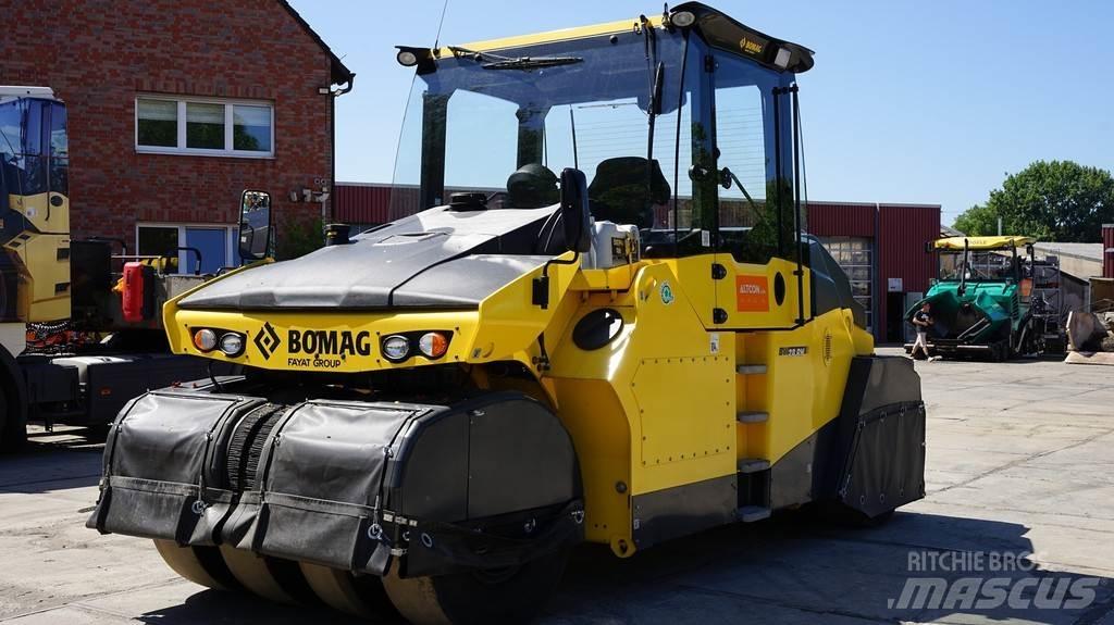 Bomag BW 28 RH 膠輪滾壓機