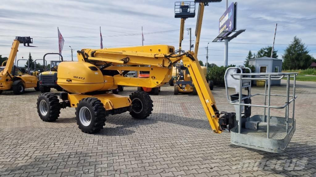 Manitou 160 ATJ 曲臂高空作業車