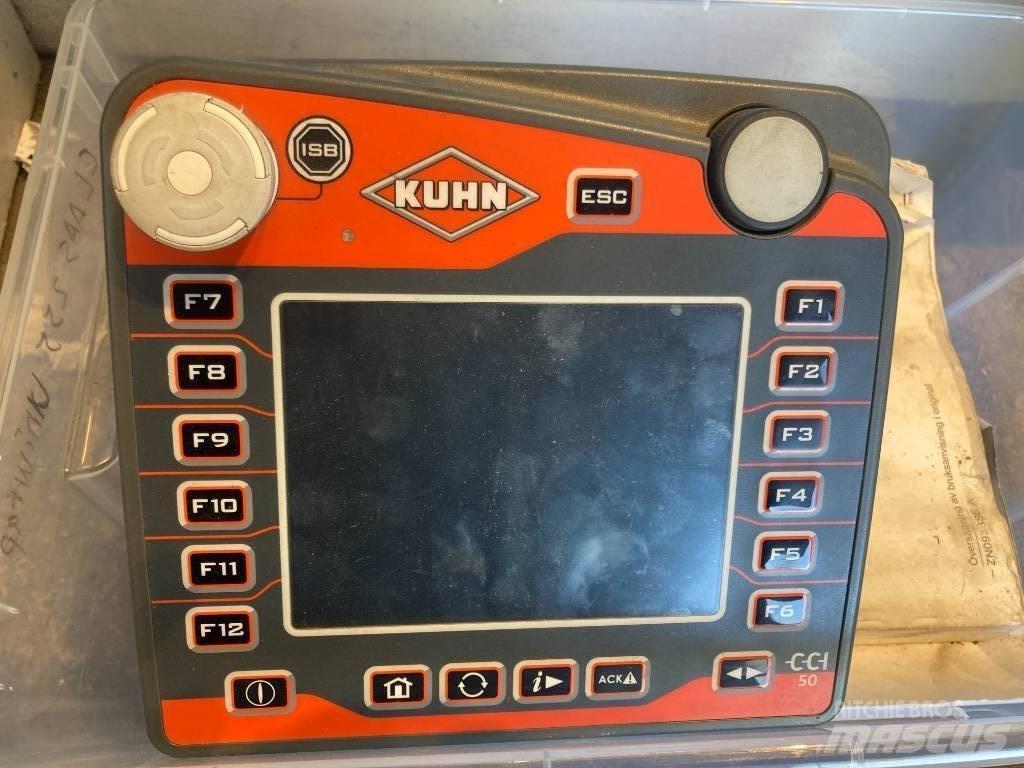Kuhn GA 15131 堆草機