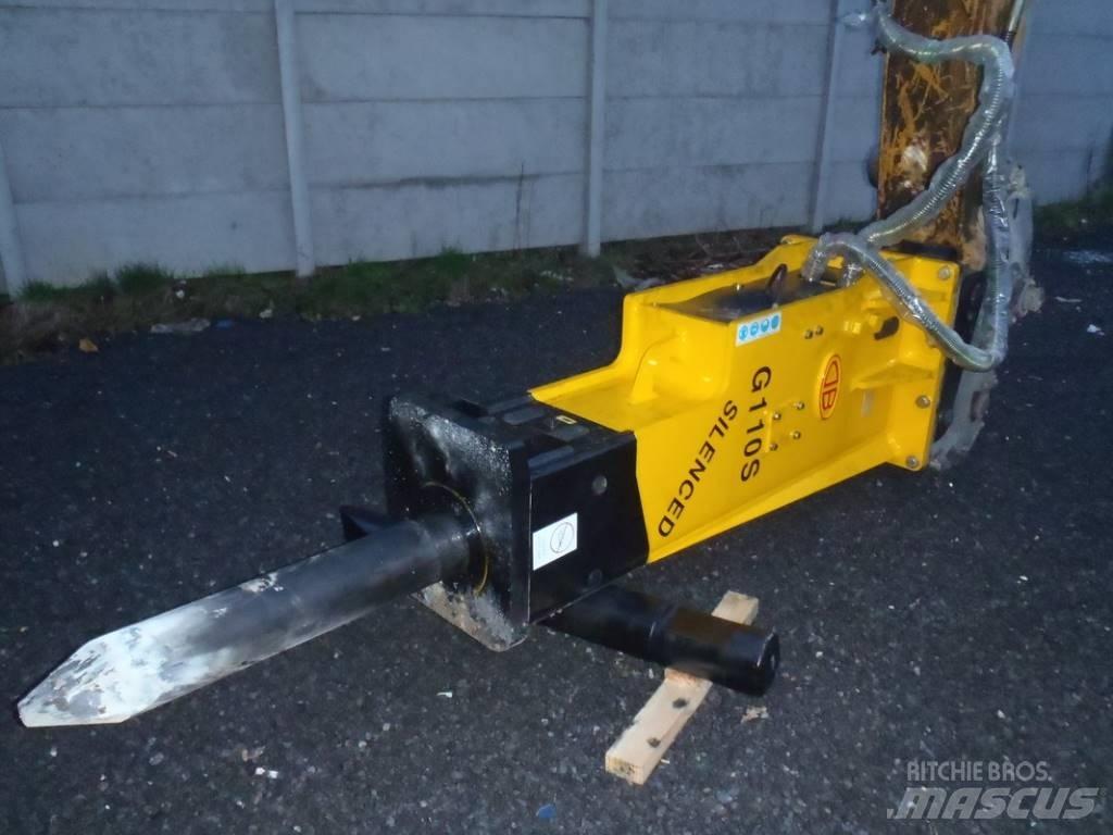  TUR G110S 2450kg 鐵鎚/碎石機