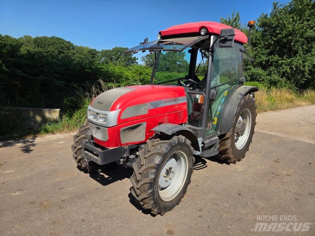 McCormick F 90 曳引機