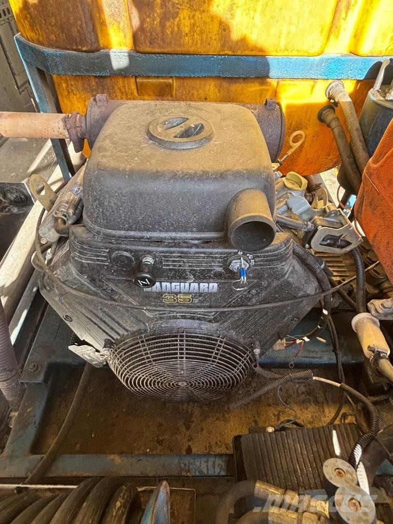 Peugeot Boxer 廂式貨物運輸車