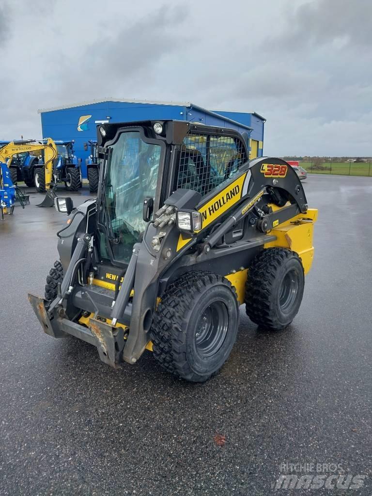 New Holland L328 小型曳引機
