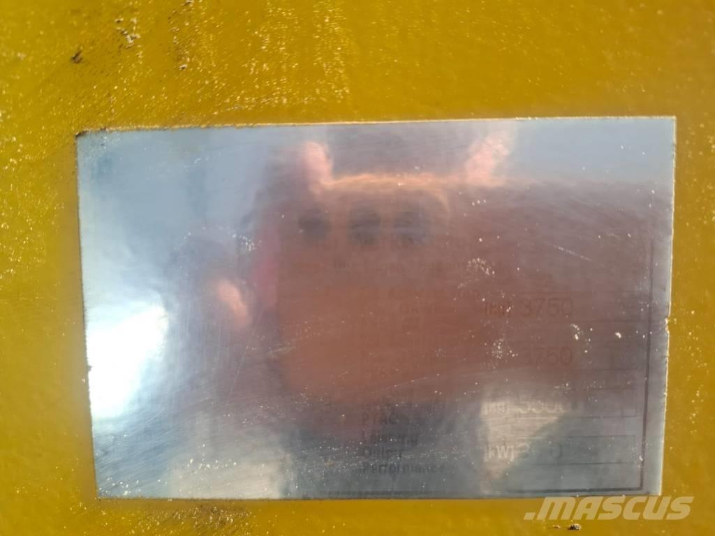 Kramer 318 輪胎式裝載機