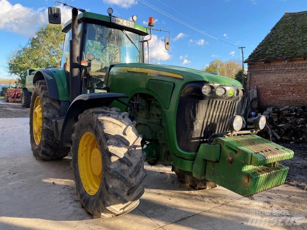 John Deere 8320 曳引機