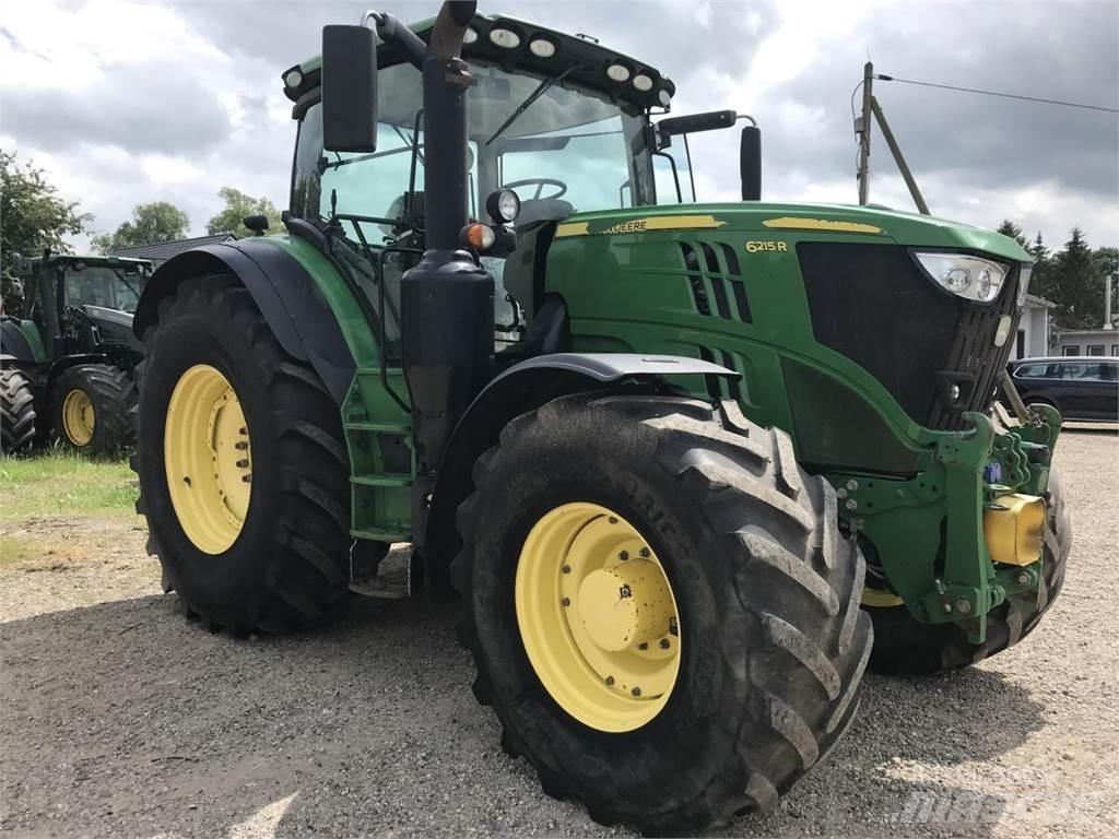John Deere 6215R 曳引機