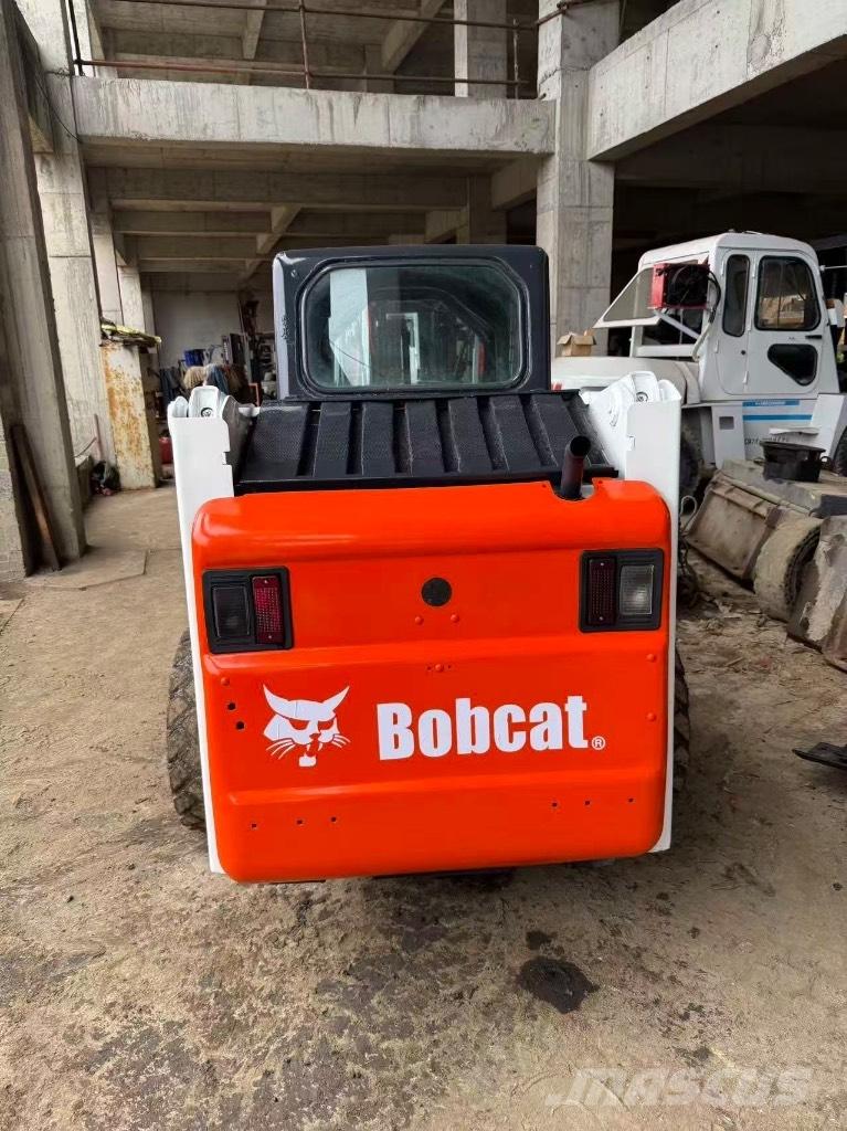 Bobcat S 160 滑移轉向裝載機