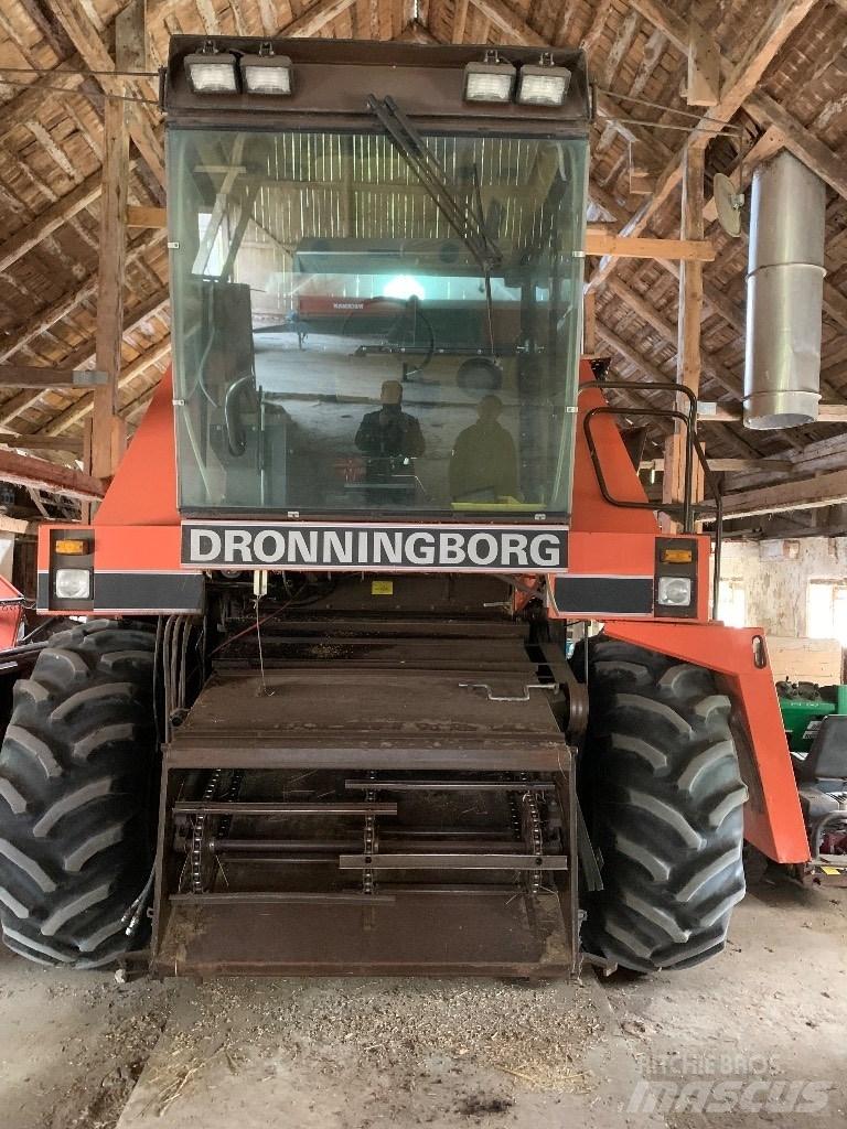 Dronningborg 7200 聯合收穫機