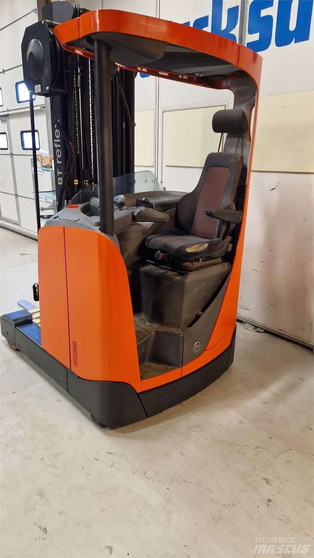 BT RRE140E 前伸式堆高機(叉車)
