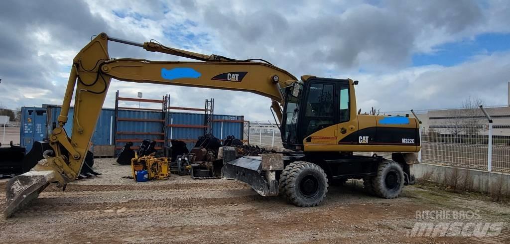 CAT M 322 C HCR 旋轉式挖土機/掘鑿機/挖掘機
