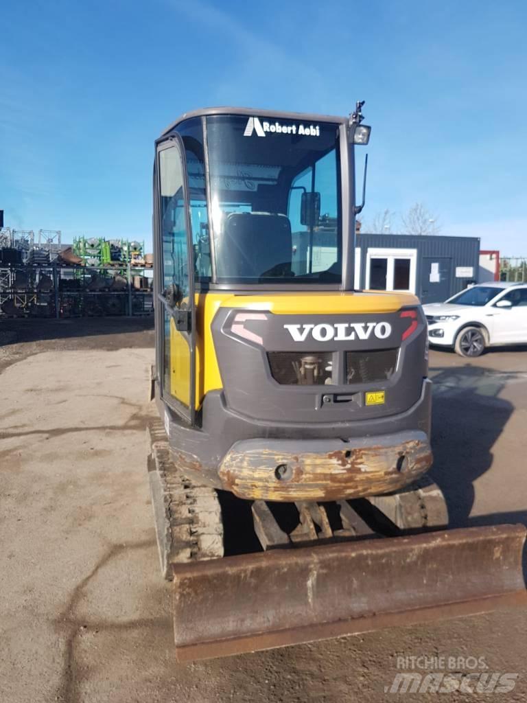 Volvo EC 35 D 小型挖土機/掘鑿機<7t(小型挖掘機)
