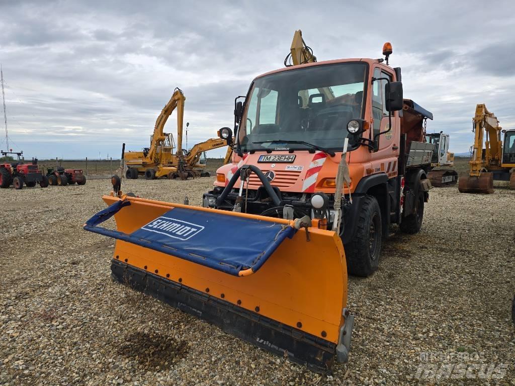 Unimog U300 多用途機械