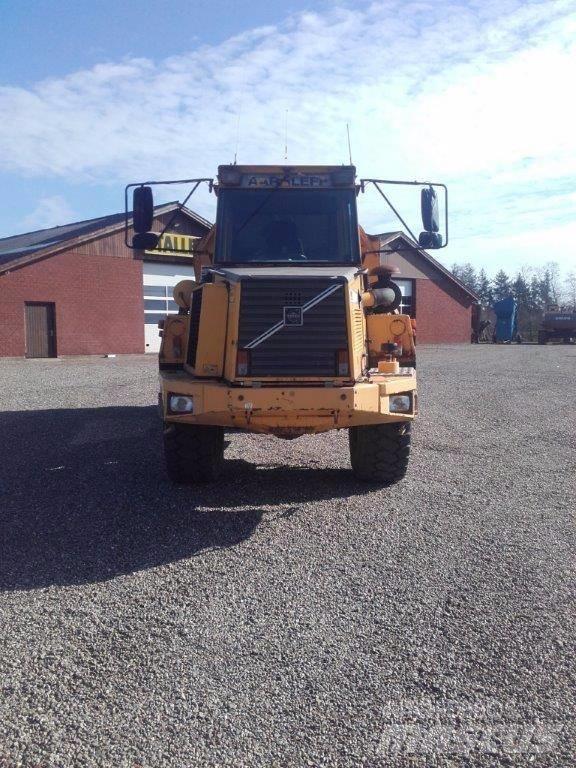 Volvo A20C 剛性傾卸卡車