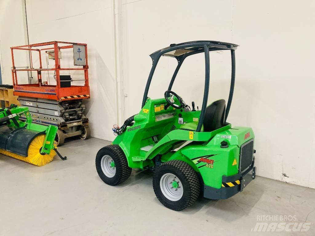 Avant 420 小型裝載機