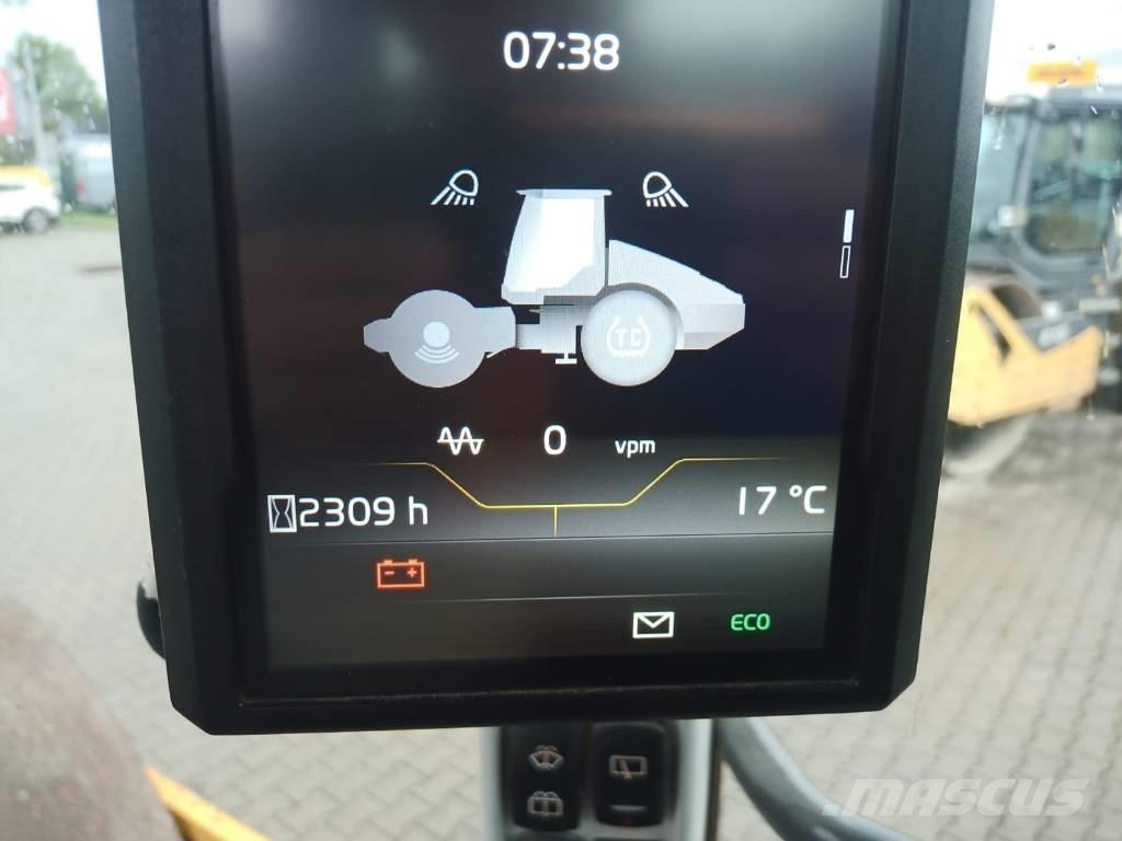 Volvo SD 135 B 單輪滾壓機