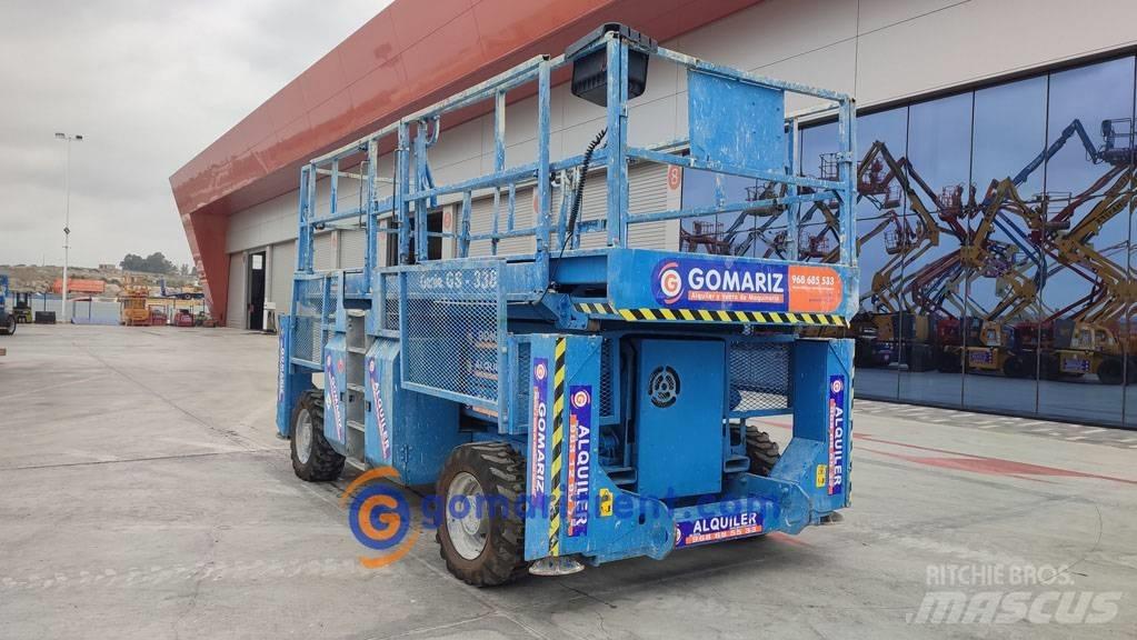 Genie GS 3384 RT 剪式升降機