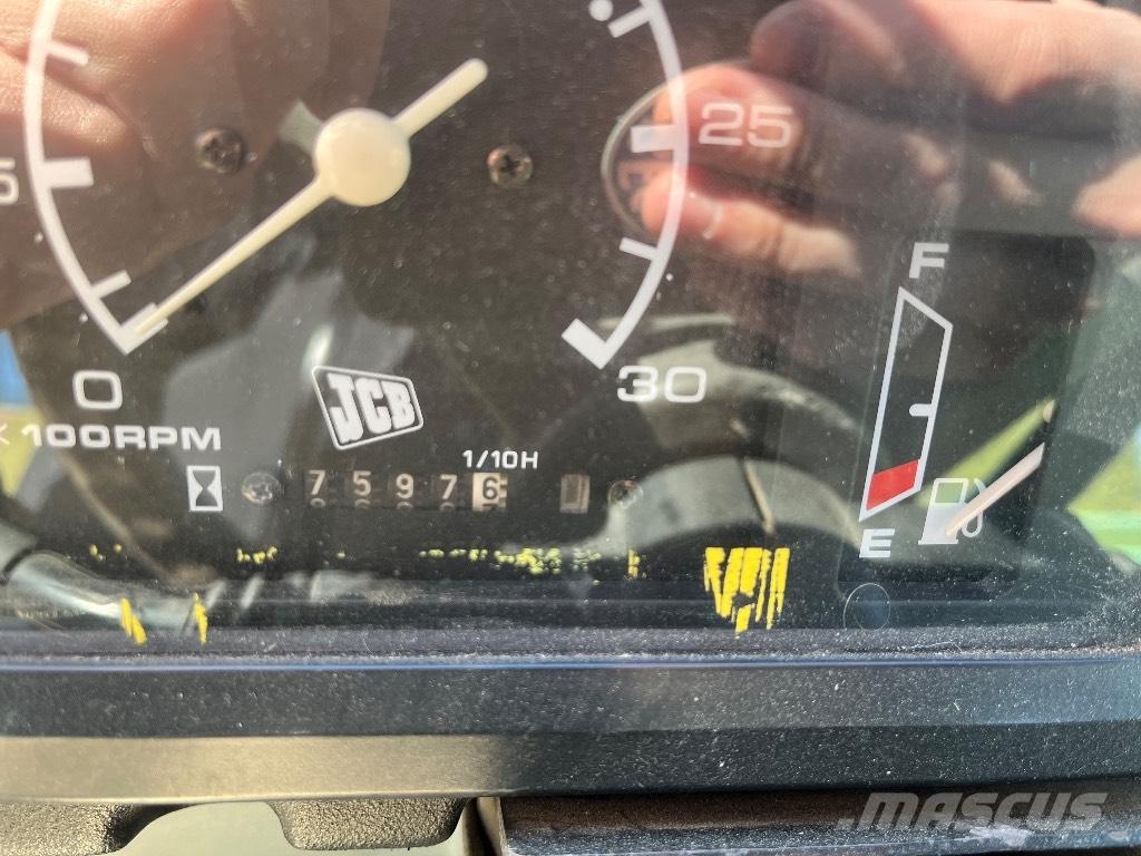 JCB Fastrac 155-65 曳引機