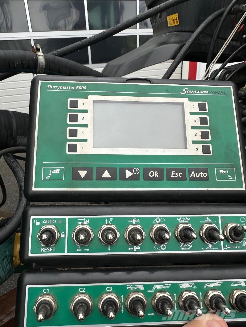 Samson PG 25 水肥車