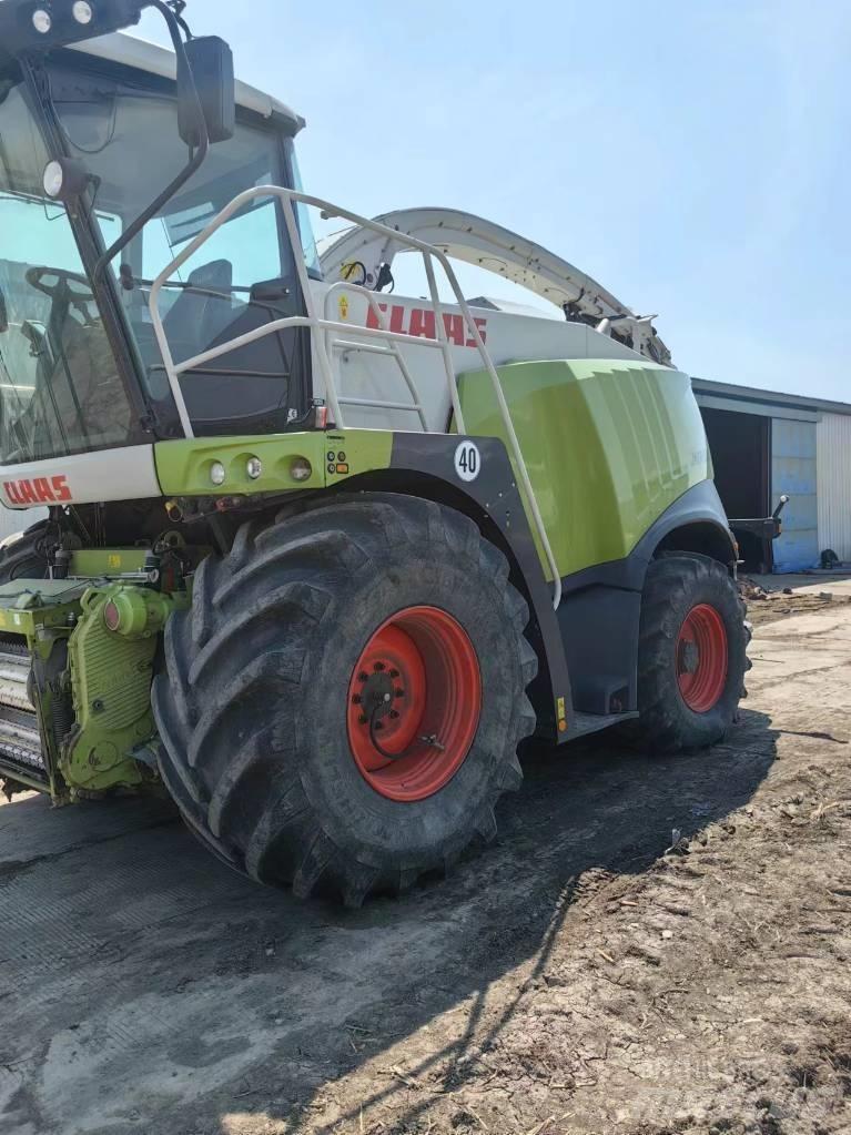 CLAAS Jaguar 960 4WD 自走式飼料採集機