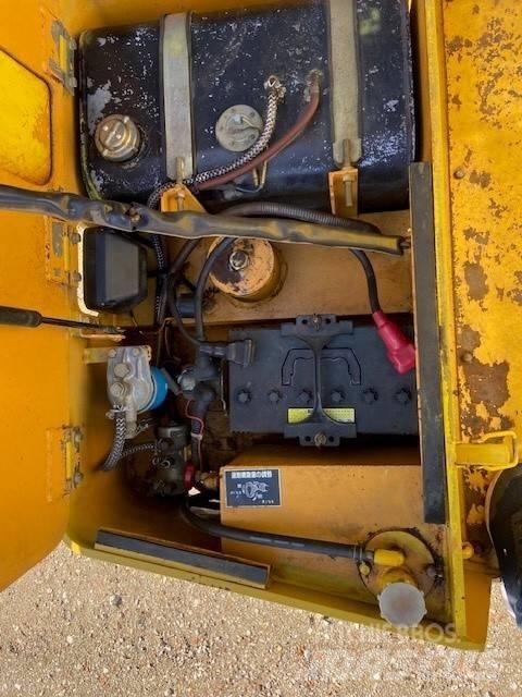 Sakai TS 160 膠輪滾壓機