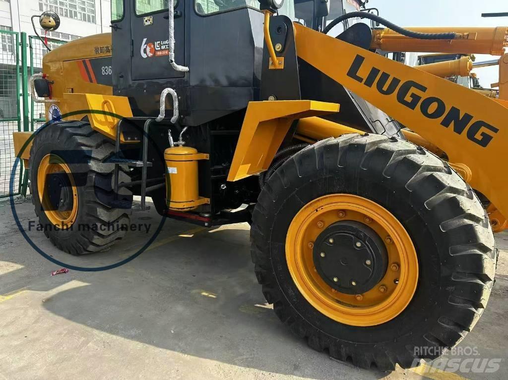 LiuGong 835 輪胎式裝載機