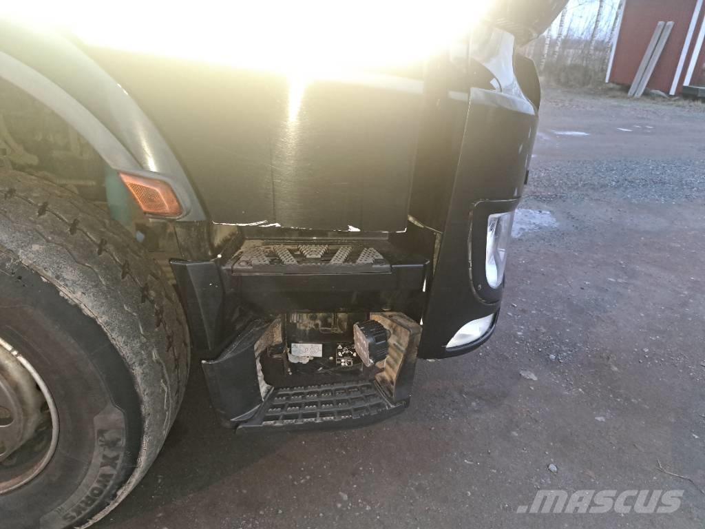 Sisu CM 13 M 林業運輸車