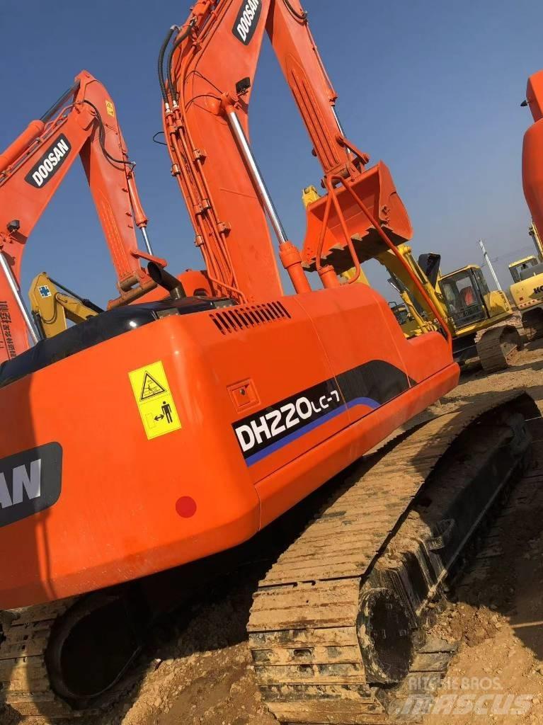 Doosan 220-7 履帶式 挖土機/掘鑿機/挖掘機