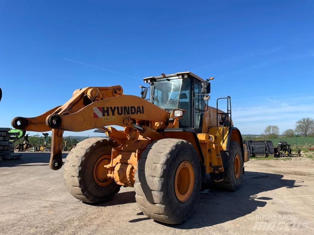 Hyundai HL 975 輪胎式裝載機