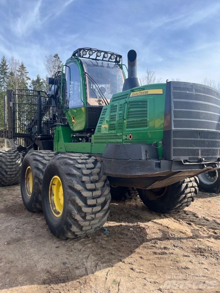 John Deere 1910g 集運機