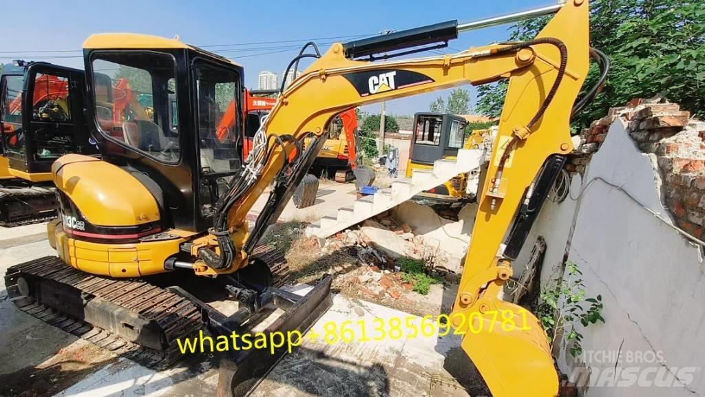 CAT 303 CR 小型挖土機/掘鑿機<7t(小型挖掘機)