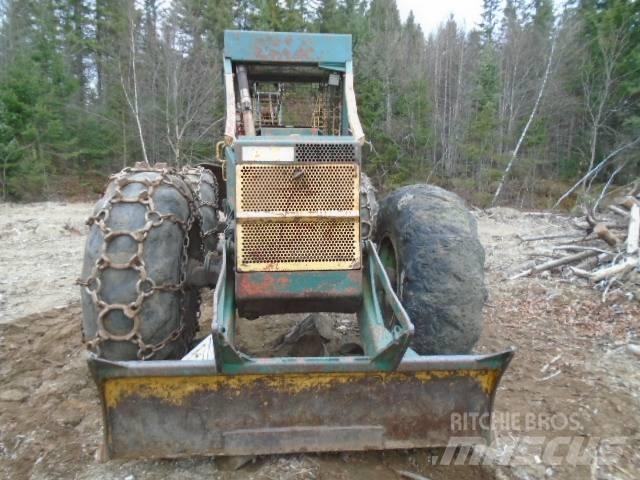 Timberjack 380 集材機