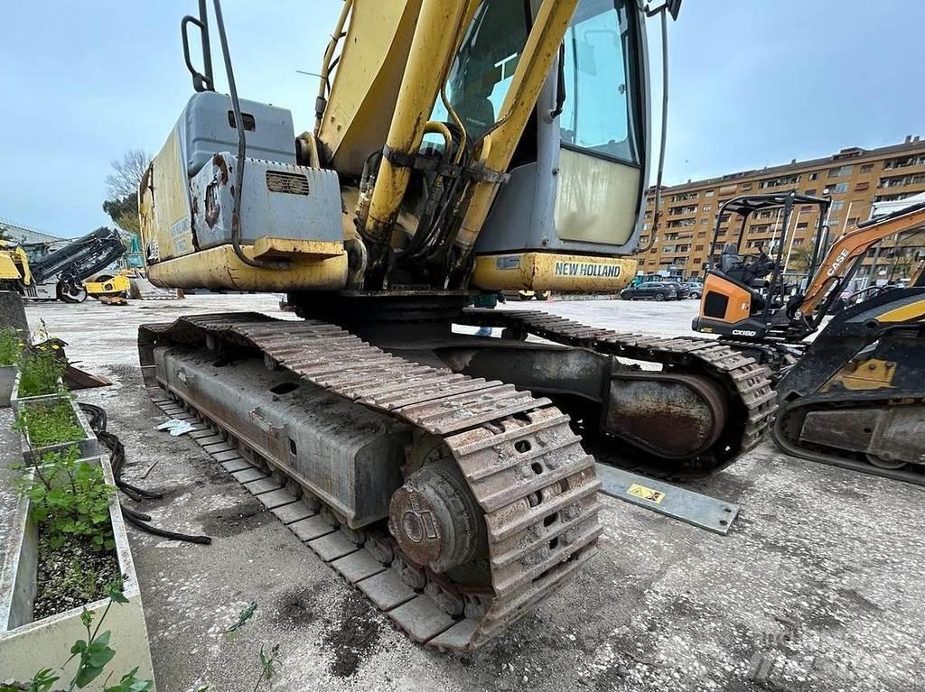New Holland E215B 特殊挖土機/掘鑿機/挖掘機