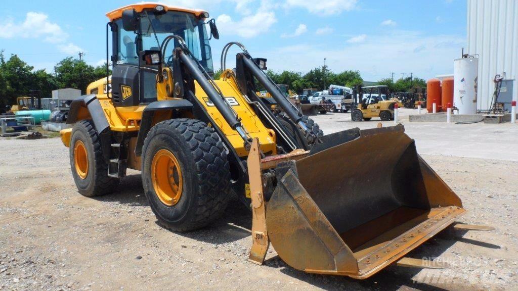 JCB 436 E HT 輪胎式裝載機